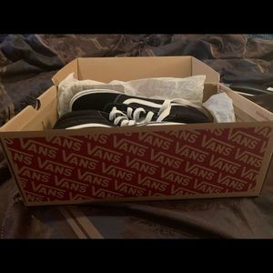 Vans 10m men’s